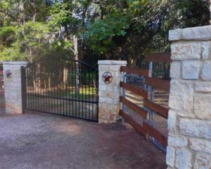 fence and gate contractors